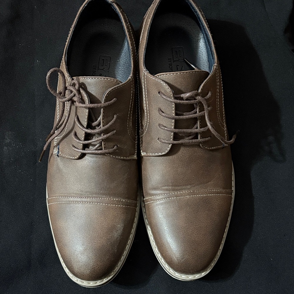 Elegant Brown Derby Shoes for Men